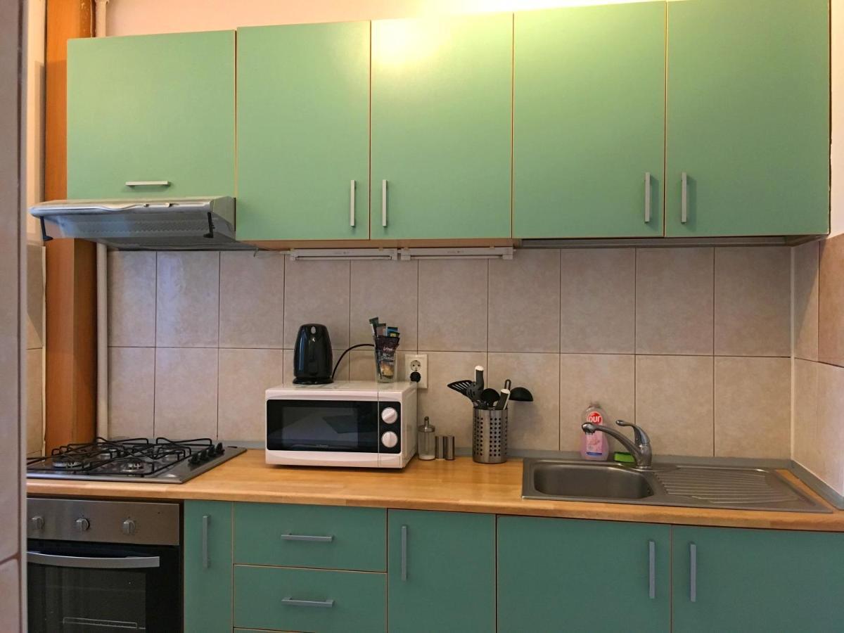 Apartment With Amazing View Near Old Town Bucarest Esterno foto