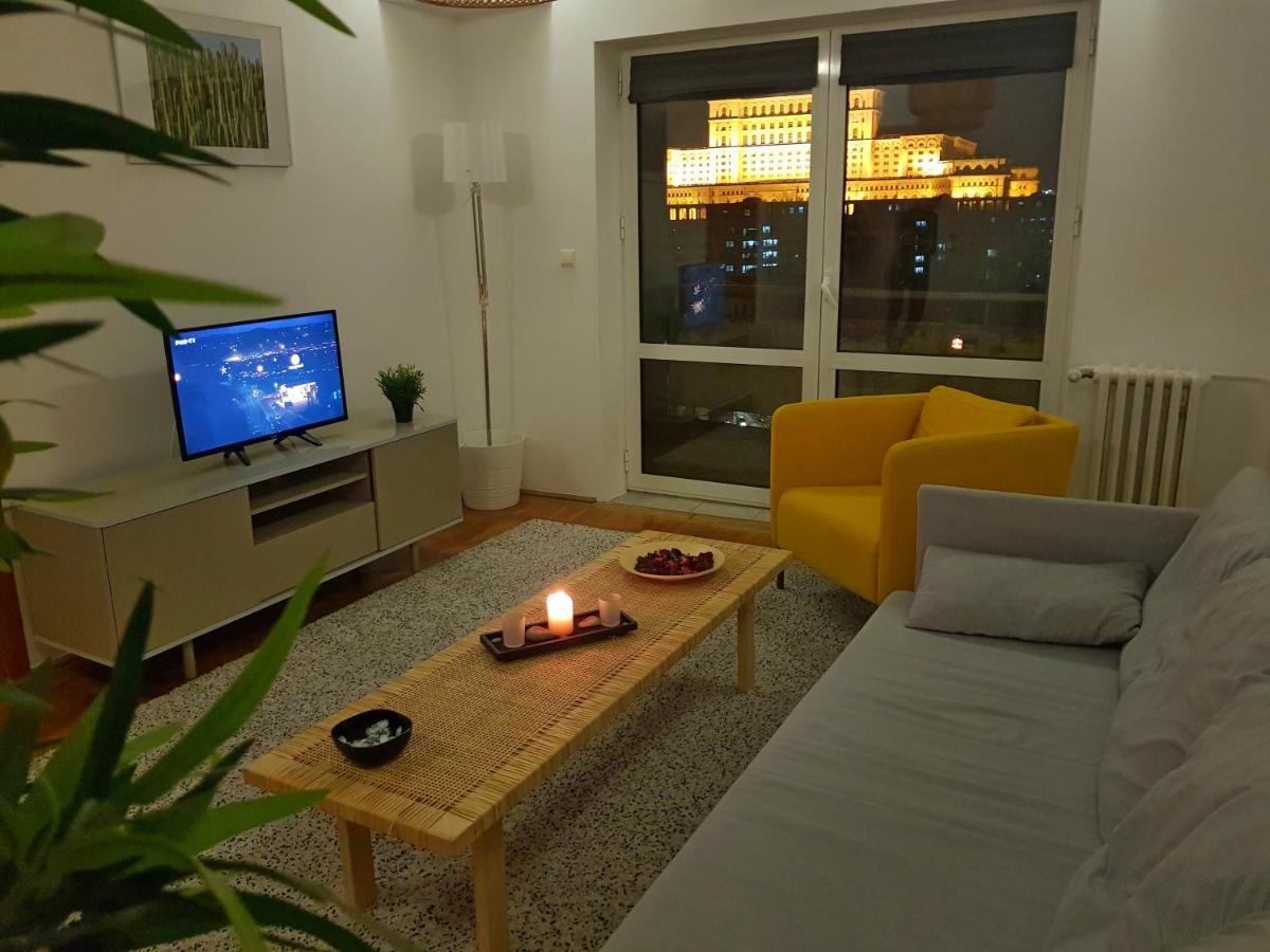 Apartment With Amazing View Near Old Town Bucarest Esterno foto